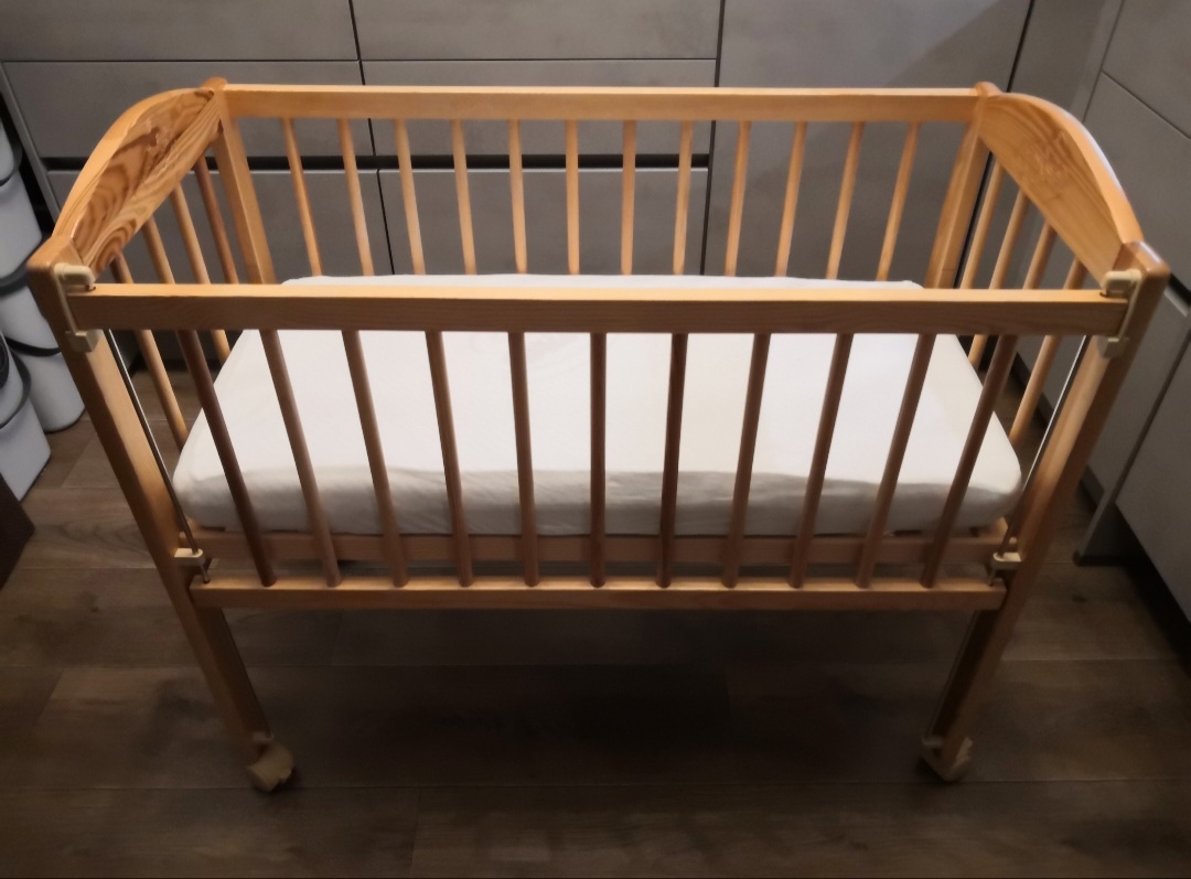 Prodám detskou postylku 90x40 cm