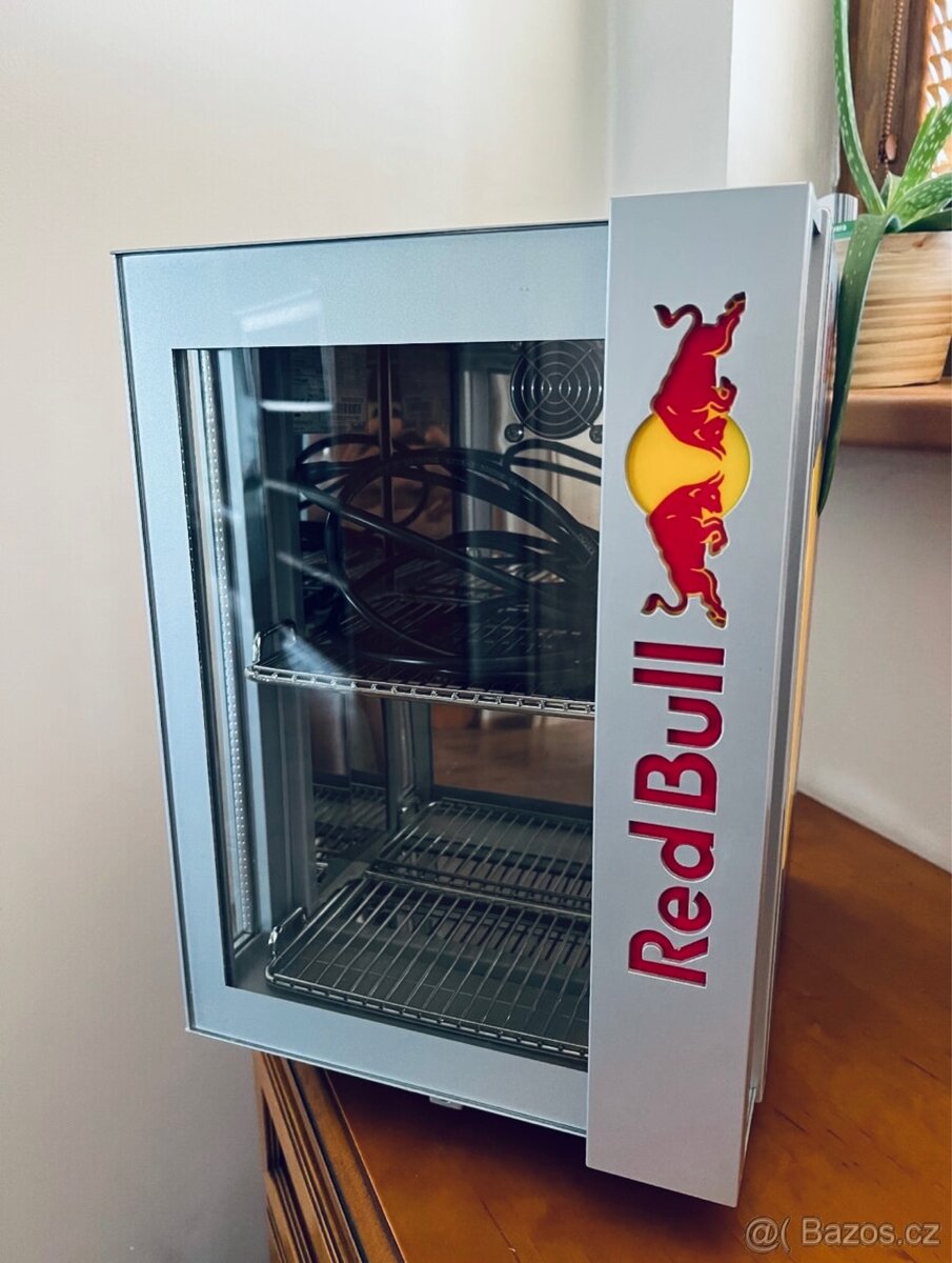 NOVÁ Red Bull lednice - limitovaná edice
