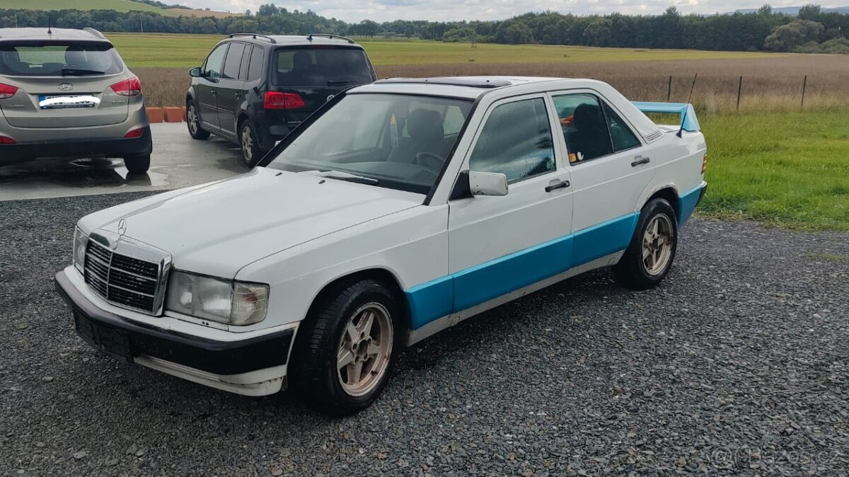 Mercedes-Benz 190 D