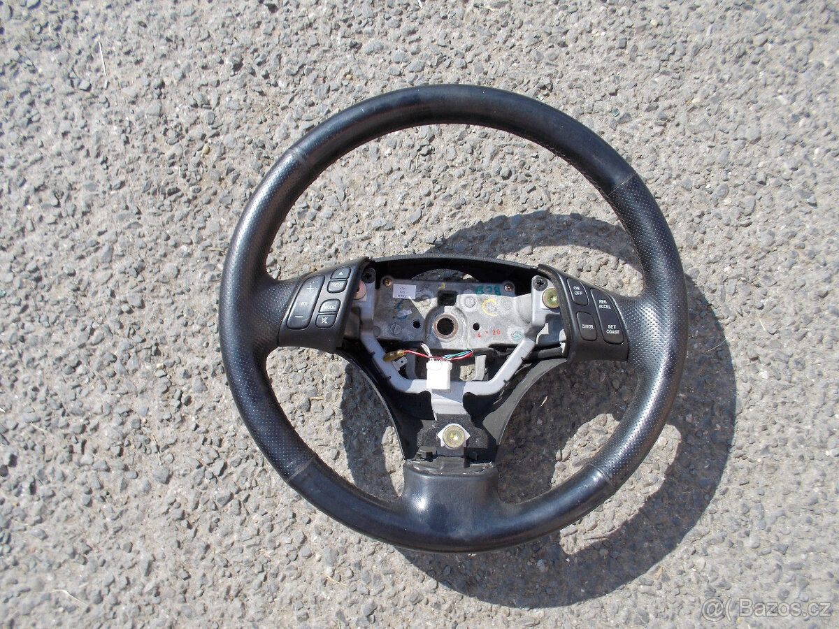 Volant Mazda 6