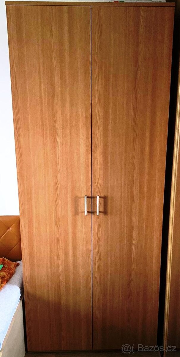 Prodám skříň - jako nová