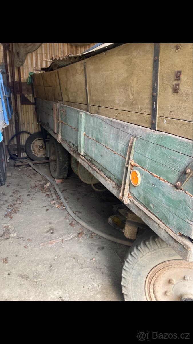 Vlek 5 tuna za traktor