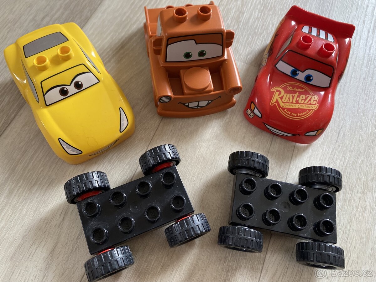 Duplo auta Cars