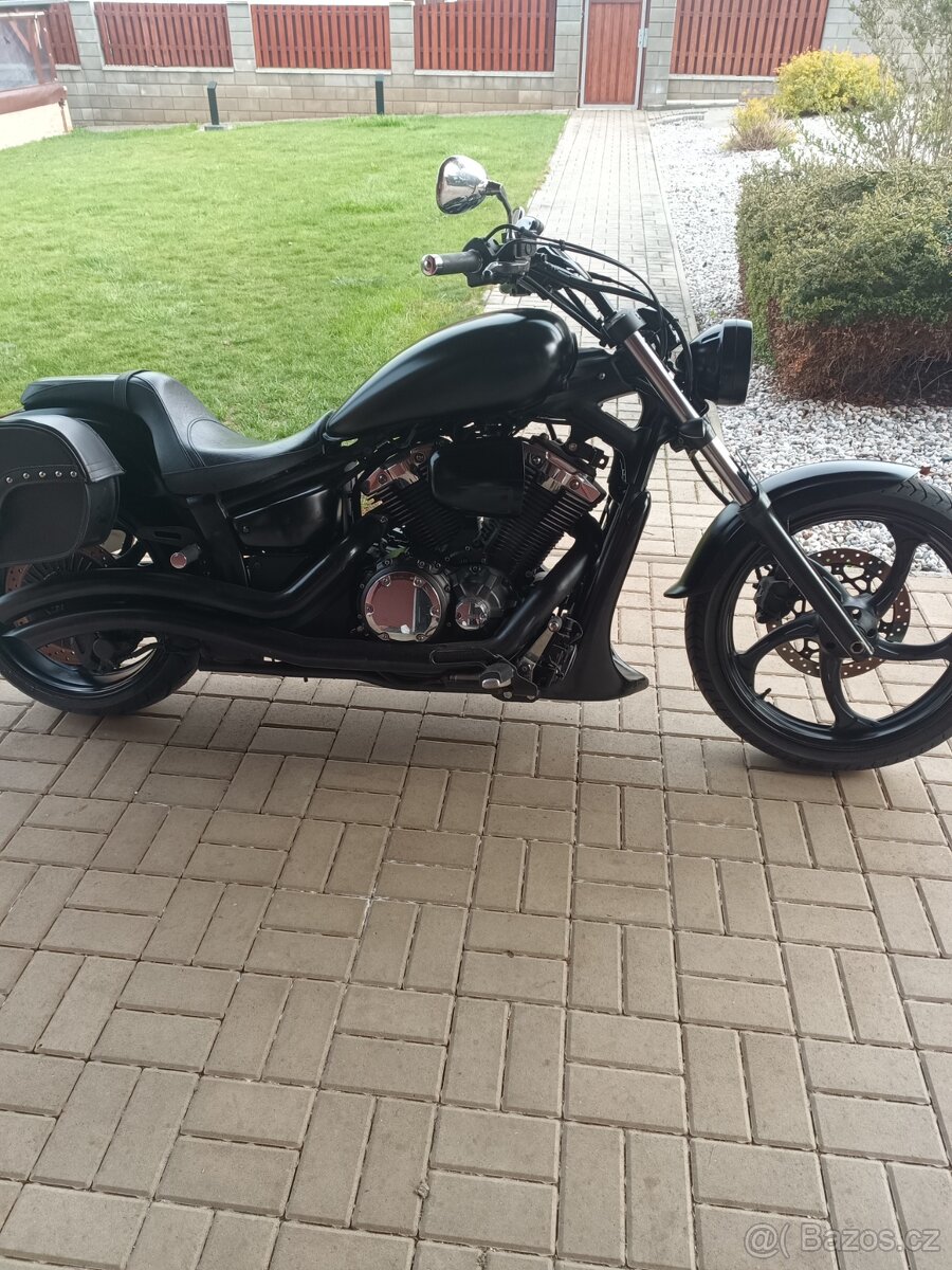 YAMAHA XVS 1300 STRYKER CUSTOM