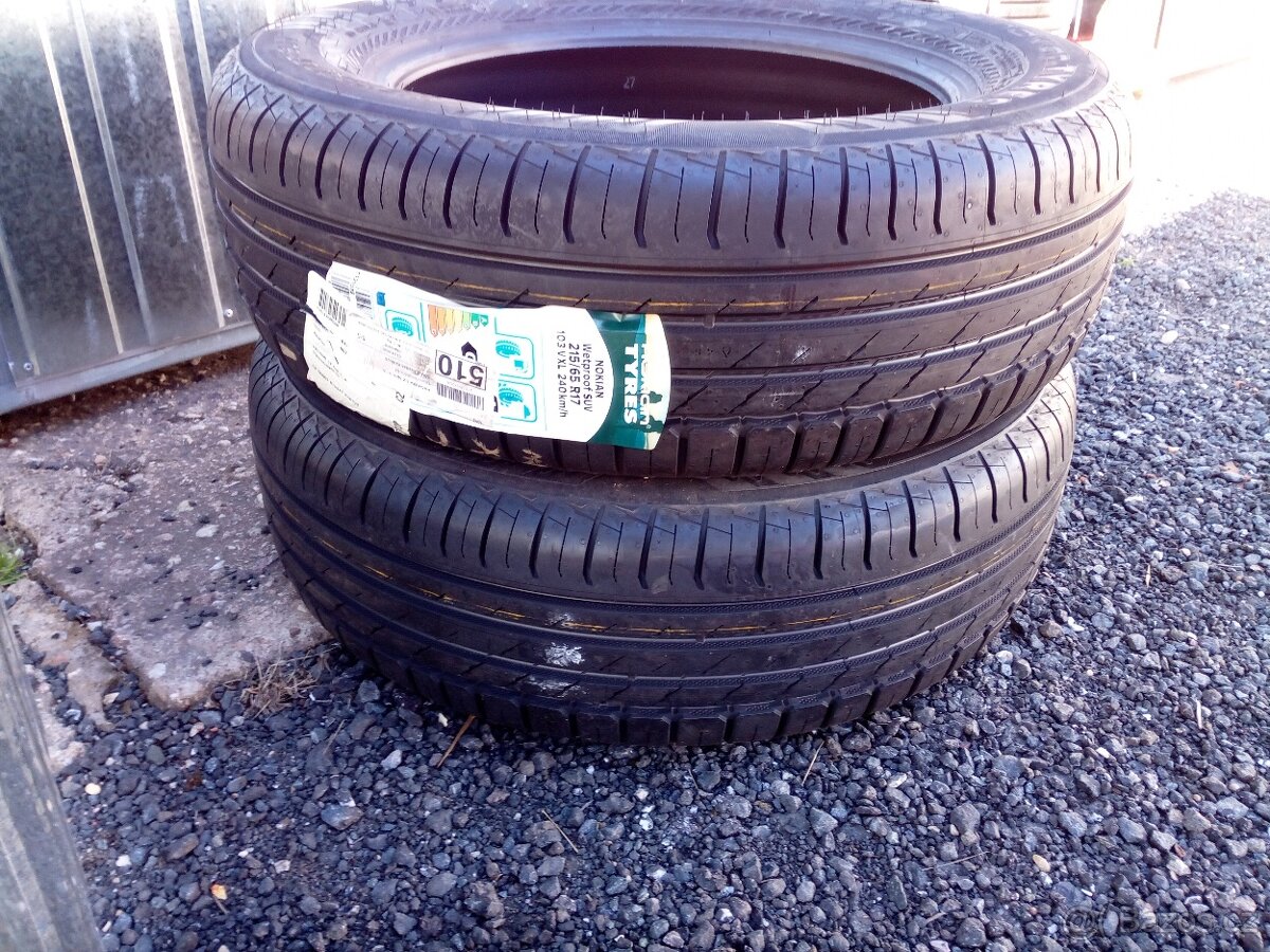 Prodám 2 ks let. pneu Nokian rozměr 215/65 R 17