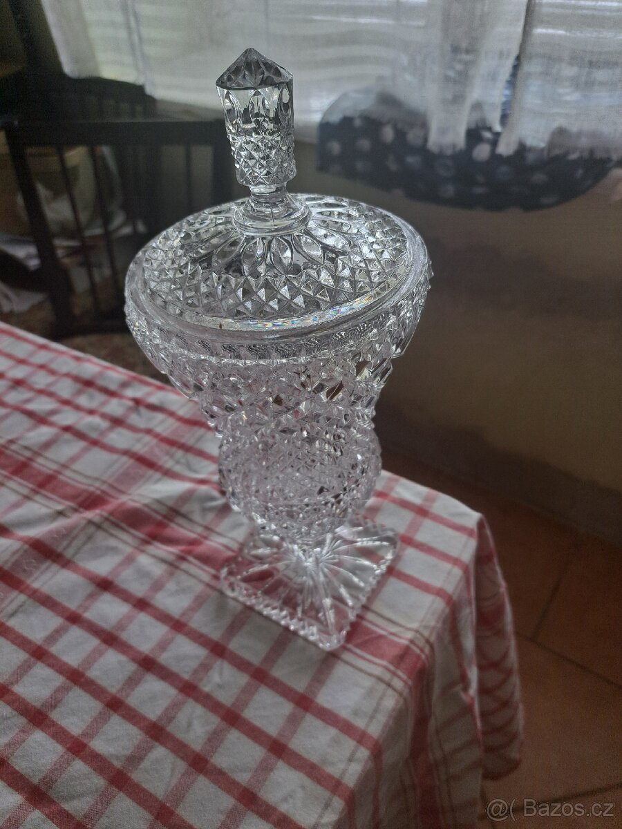 Skleněný pohár
