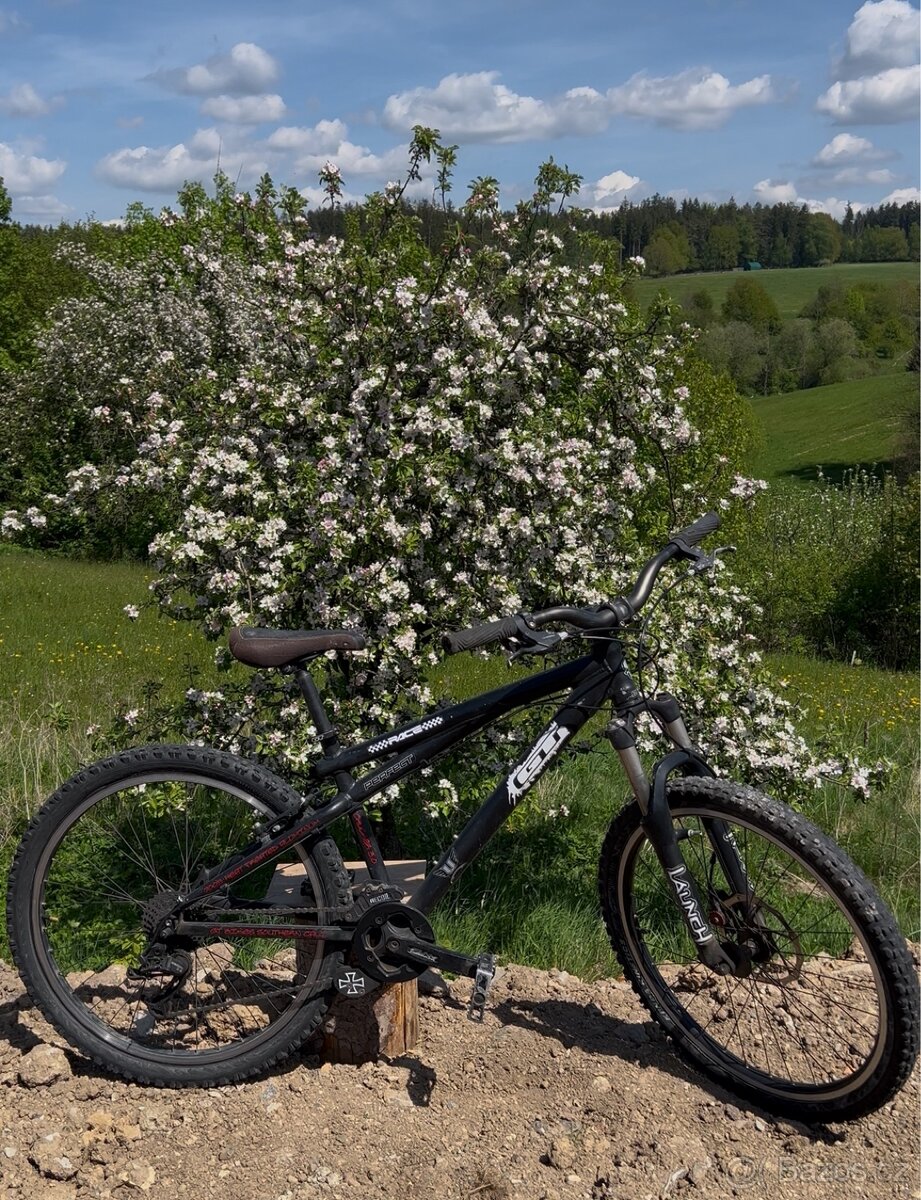 Horské kolo mtb GT Chucker