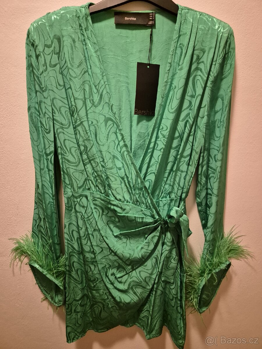 Šaty Bershka