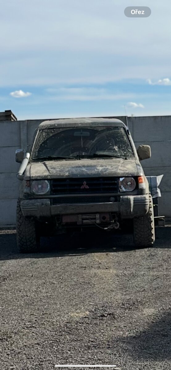 Mitsubishi Pajero bez tp