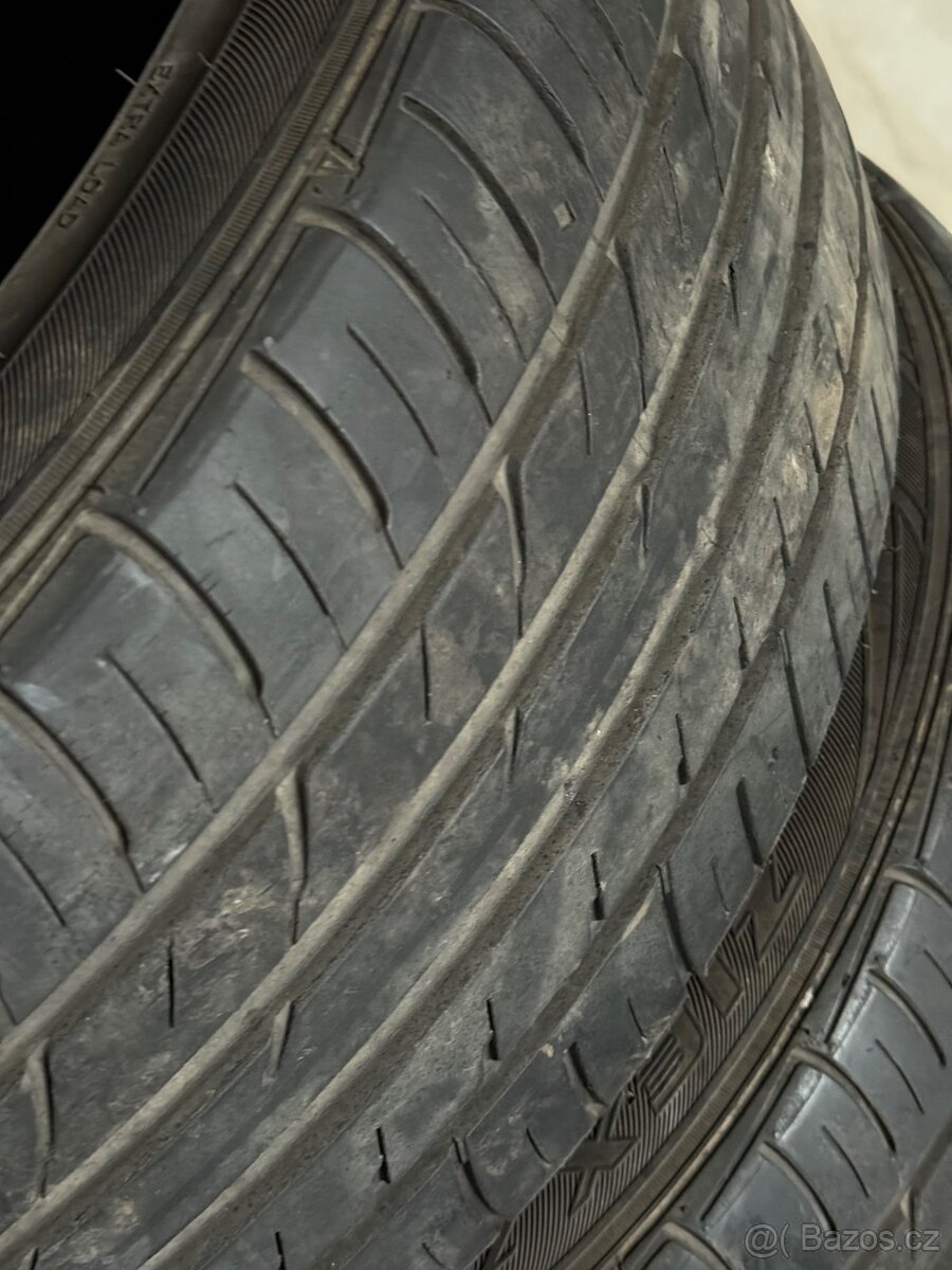 Pneu 225 45 r17 fallken