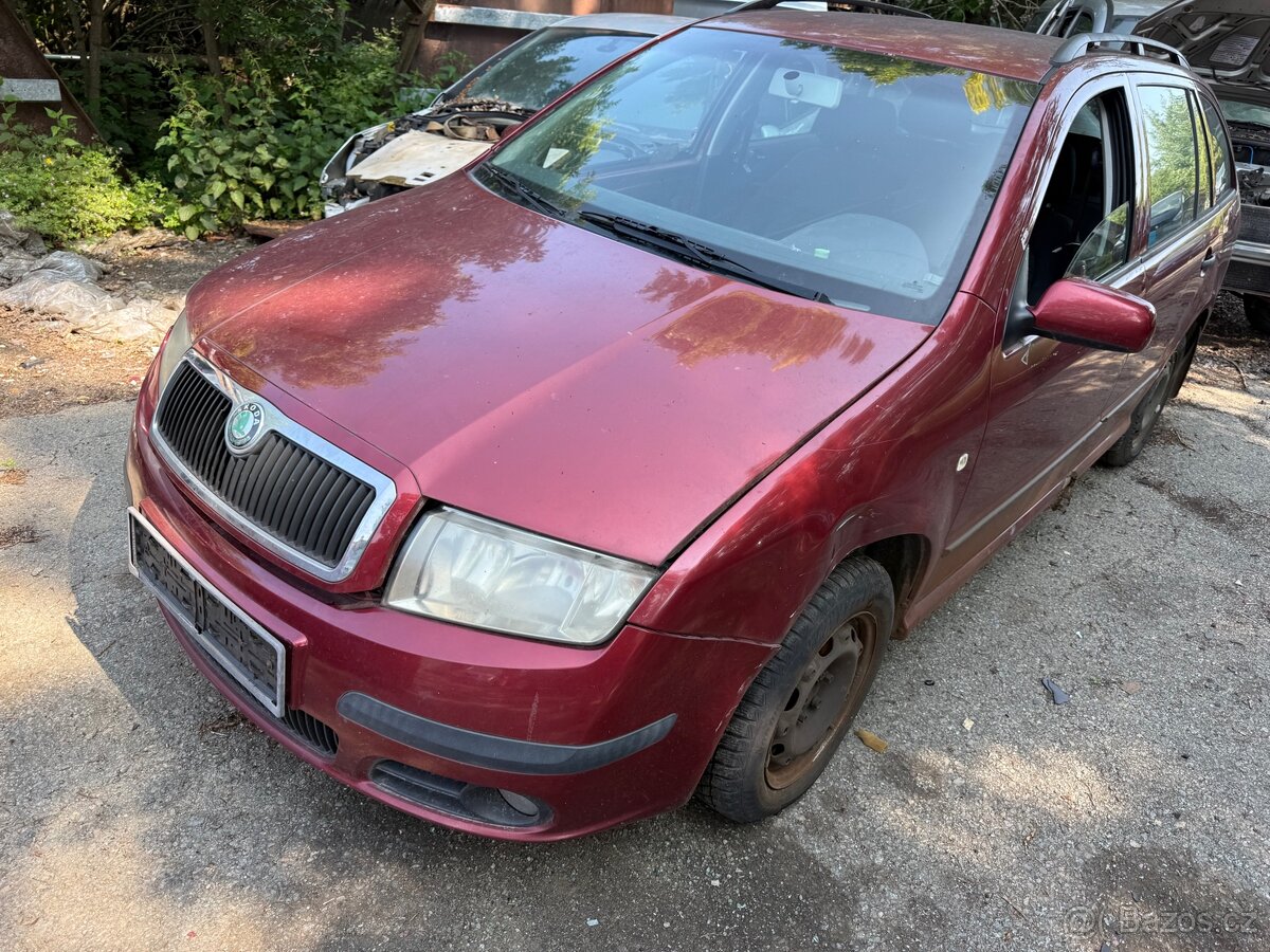 Škoda Fabia 1 facelift 1.2 47kw náhradní díly z auta