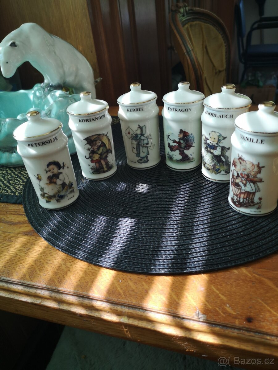 porcelánové kořenky od Hummla Goebla