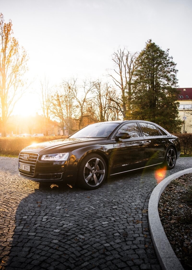 Audi A8 Long Quattro 3.0 TDi 190kw -