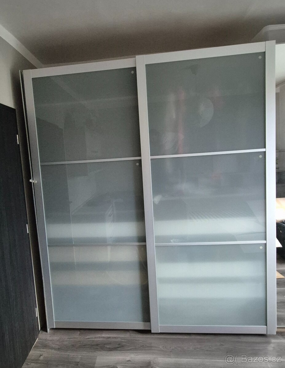Ikea Pax skříně, dveře