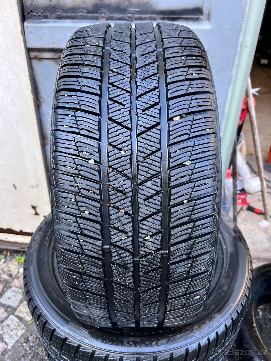 Zimní pneu Barum 225/45/17