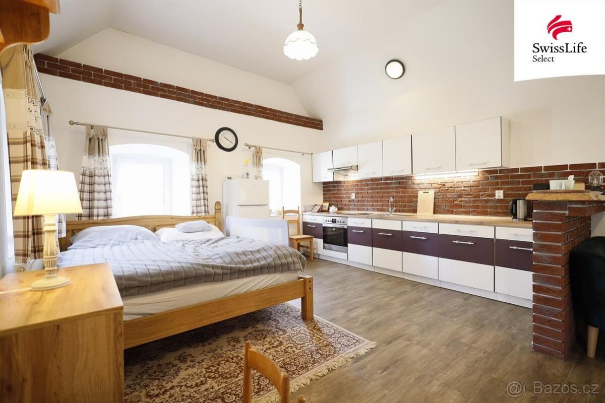 Prodej chalupy 80 m2, Golčův Jeníkov