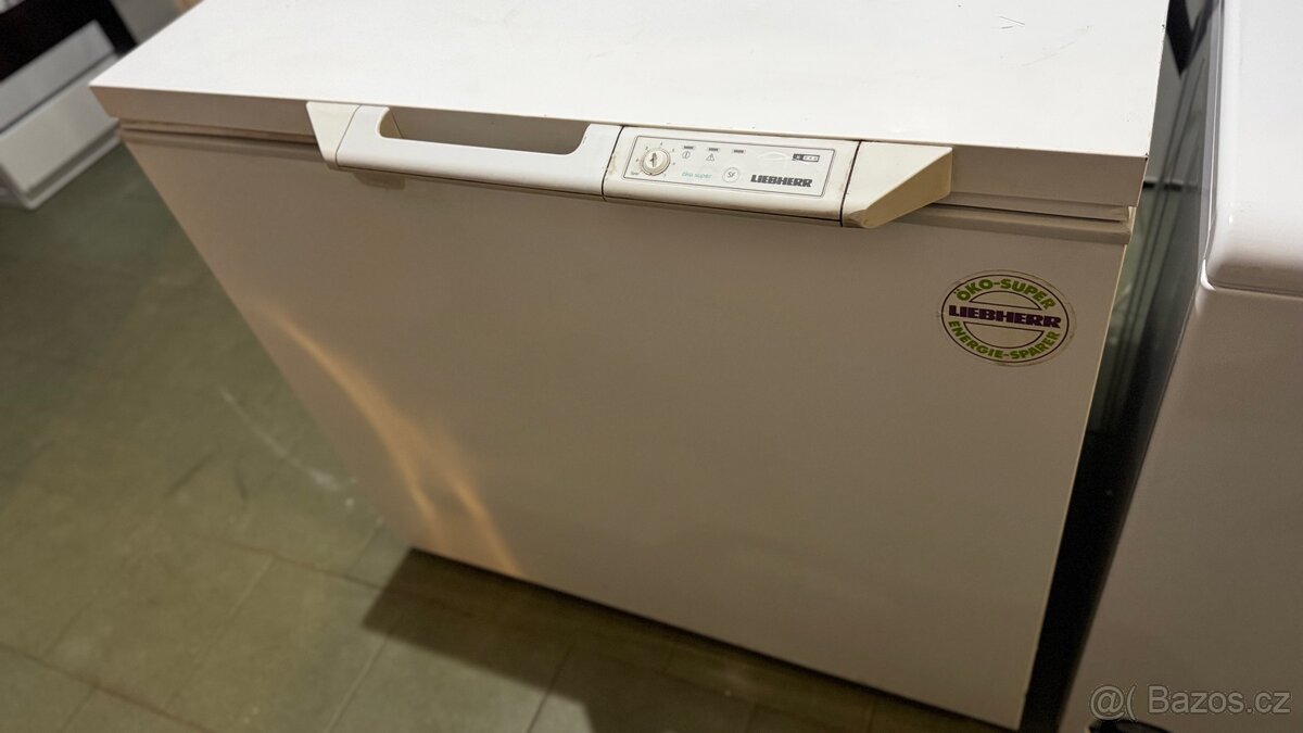 Mrazák pultový liebherr