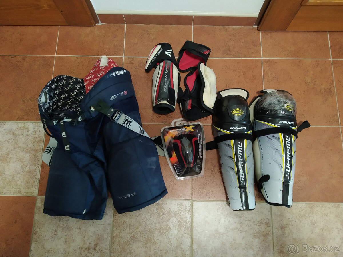 hokejové chrániče