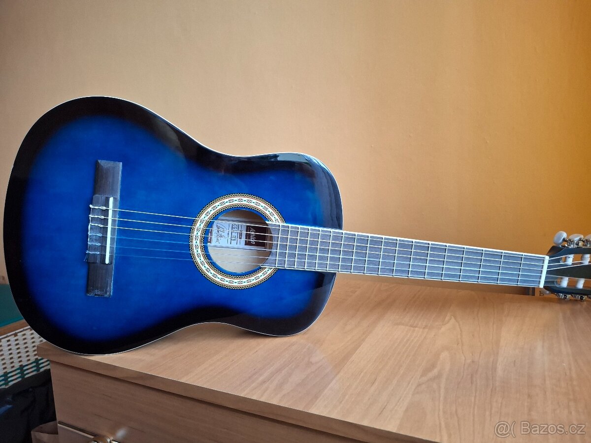 Dětská kytara Ashton SPCG 12 TBB