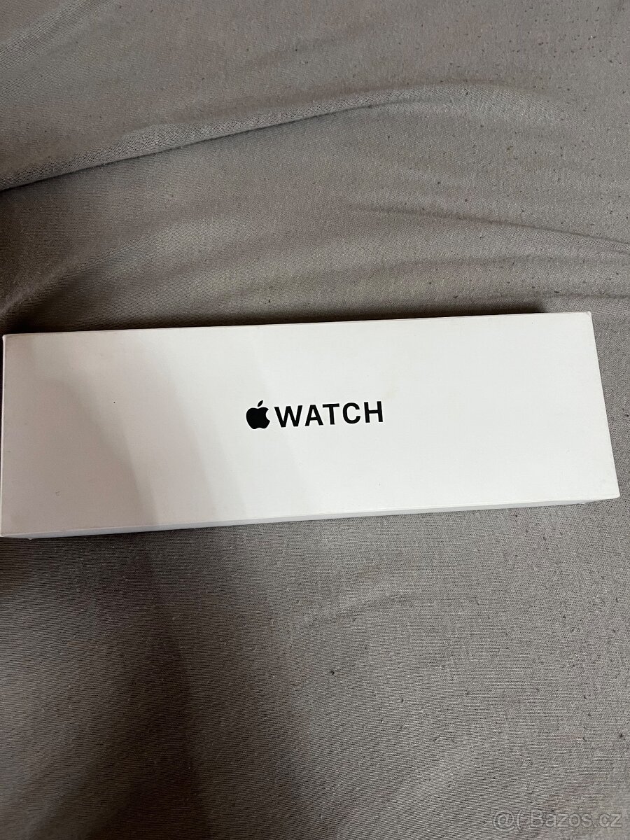 Apple Watch SE 2024
