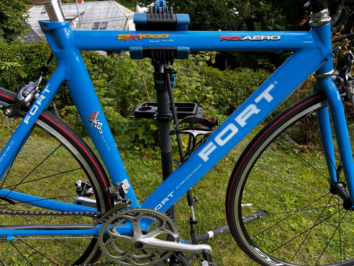 Prodám silnici na rámu Fort vel.54cm