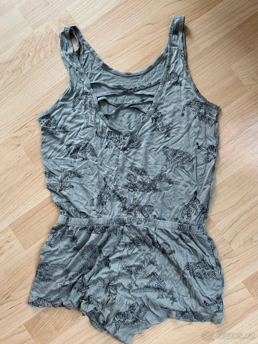 Prodam novy overal vel.152 zn. H&M