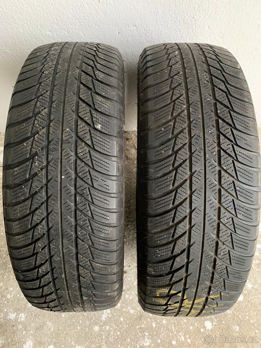 Zimní pneu 215/65/17 Bridgestone