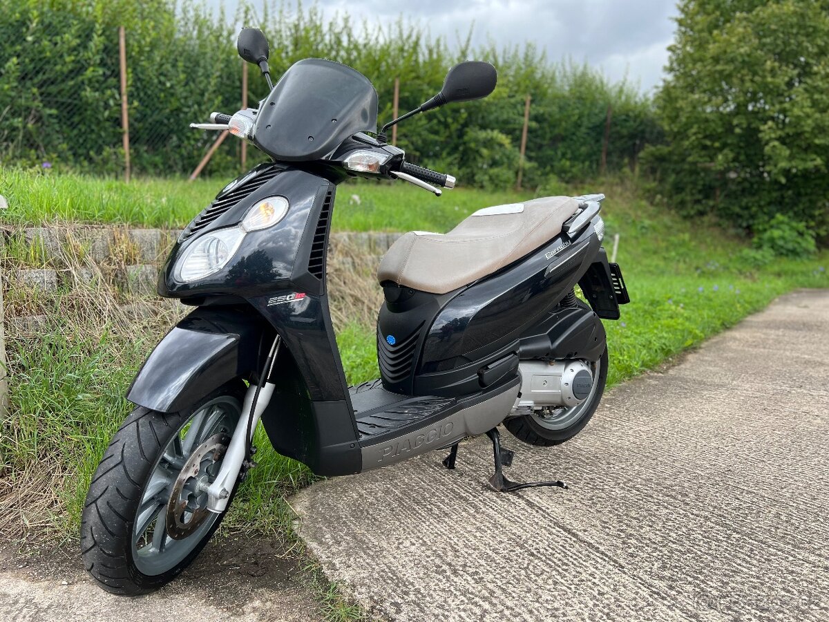 PIAGGIO CARNABY 250 SUPER CENA