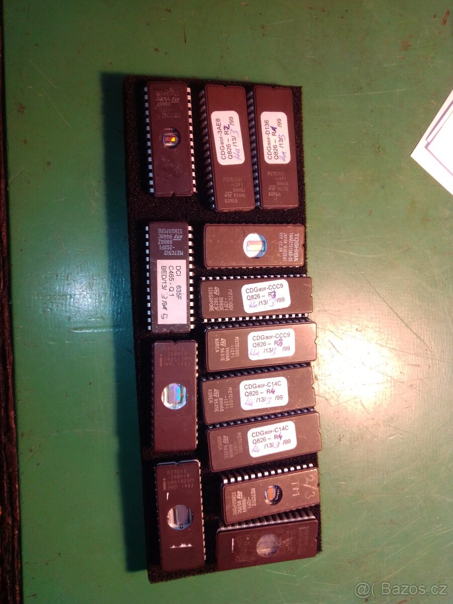 Paměti EPROM