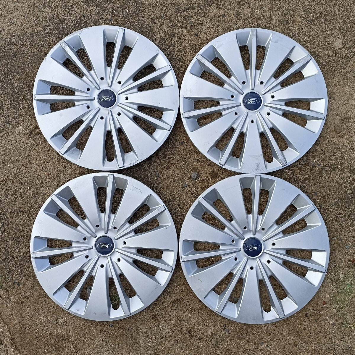 origo poklice Ford 16" č015