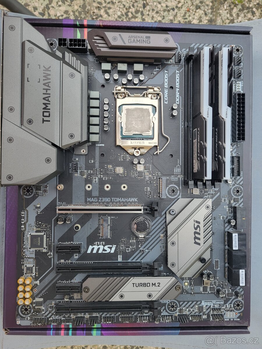 MSI MAG Z390 Tomahawk + 9600k