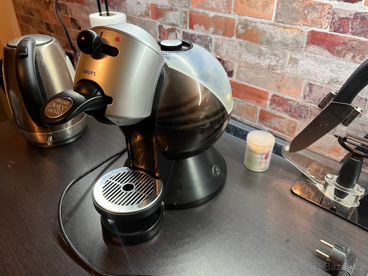 Kávovar Dolce Gusto Krups