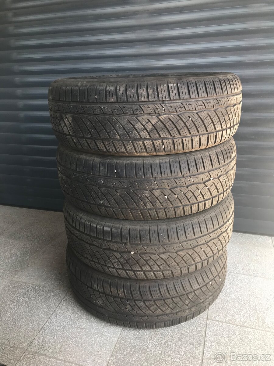 Celoroční pneu 225/55 R19, 99V, DOT 1223