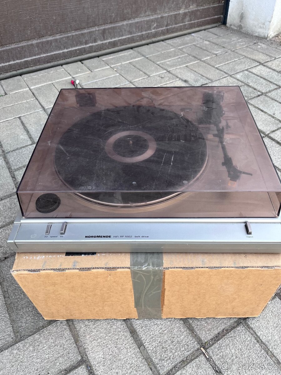 Gramofon NORDMENDE HiFi RP 1002 belt drive