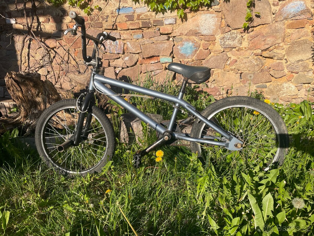 Dětské kolo BMX MONGOOSE