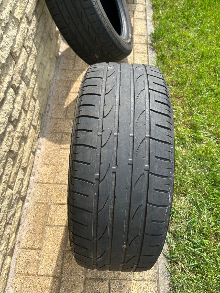 Letní pneu sada Bridgestone 235/55 r17