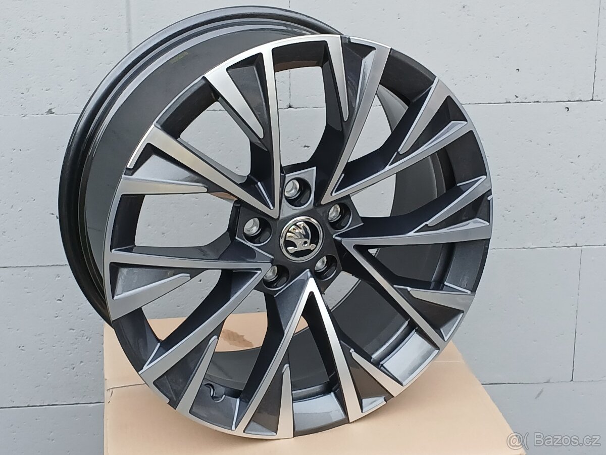 Pěkné orig alu disky Škoda Superb 3, 4 Dofida 8J 18" ET44