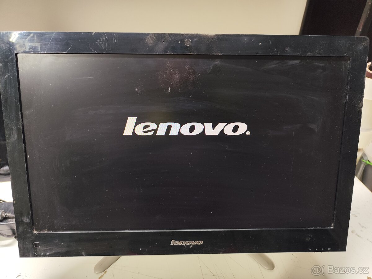 All in one c540 23" ssd a windows