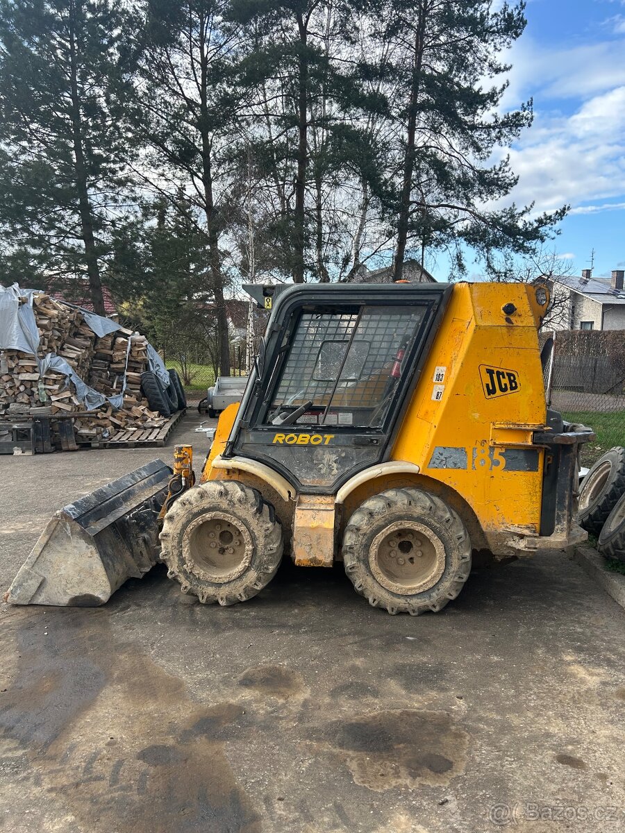 Jcb robot 185