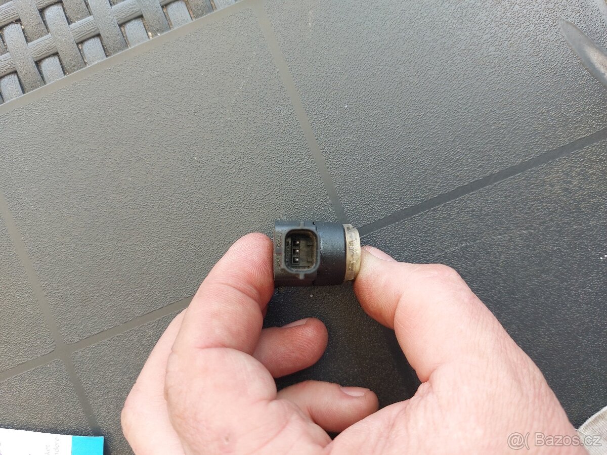 Opel, Chevrolet parkovací senzor Gm 13282883