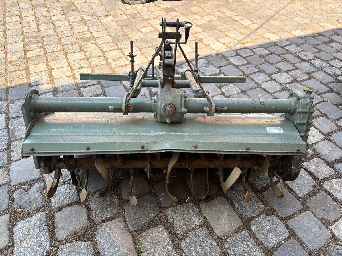 Rotavátor za malotraktor