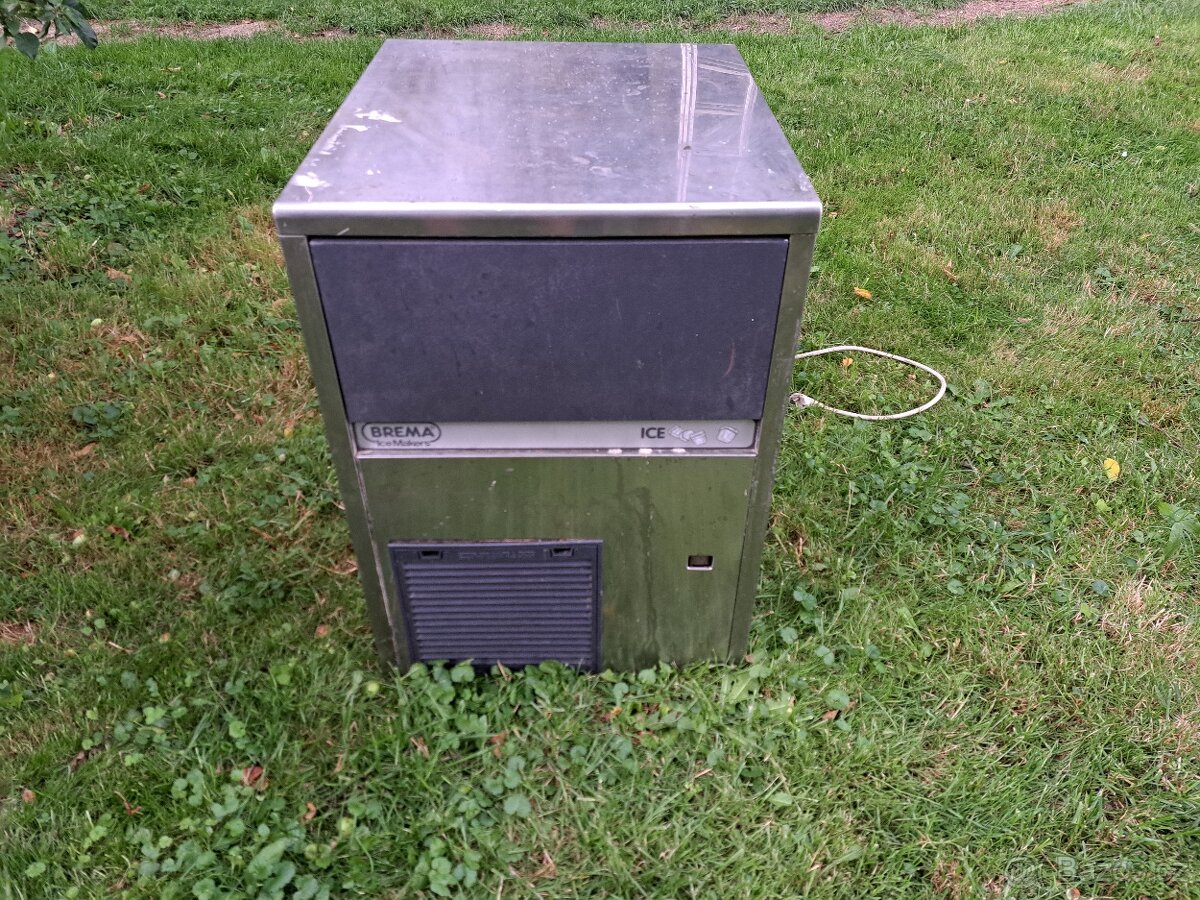 Výrobník ledu 42kg/24 hod