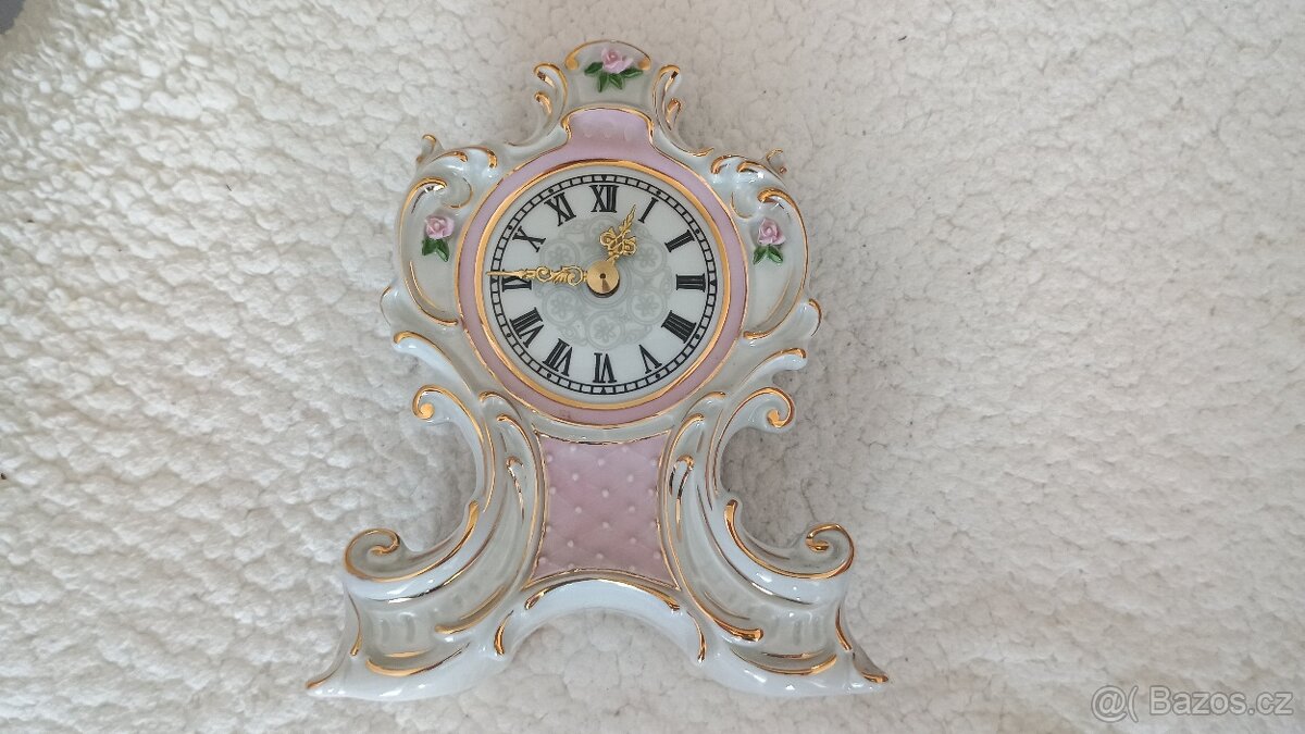Hodiny Royal Dux