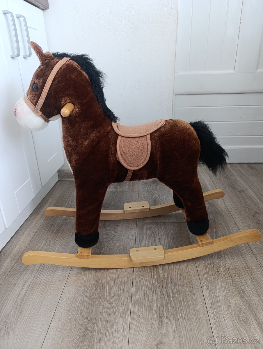 Houpací koník