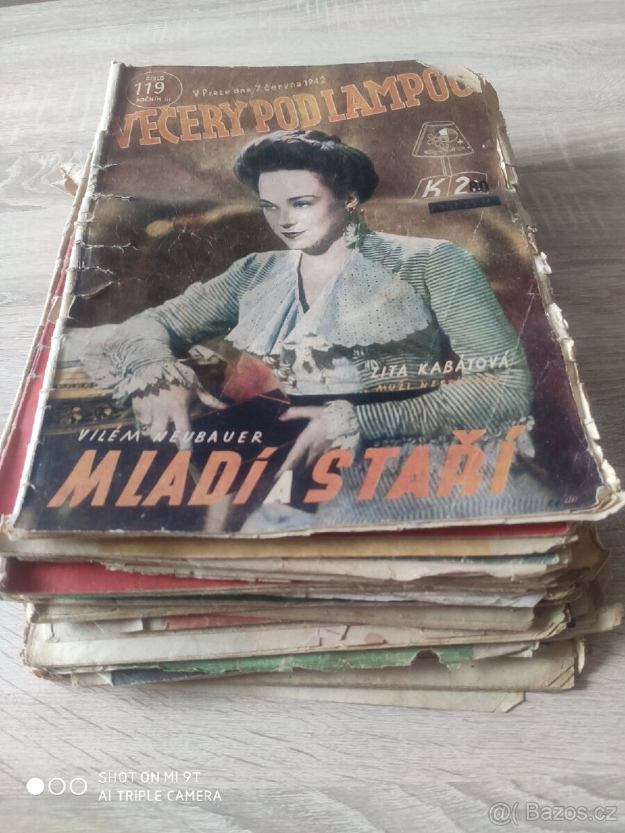 Levně: Večery pod lampou, Krásný román, Dobré čtení (1941)