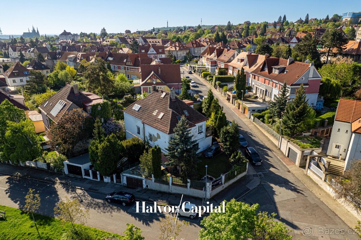 Prodej vily 140 m², pozemek 298 m² v Praze na Ořechovce