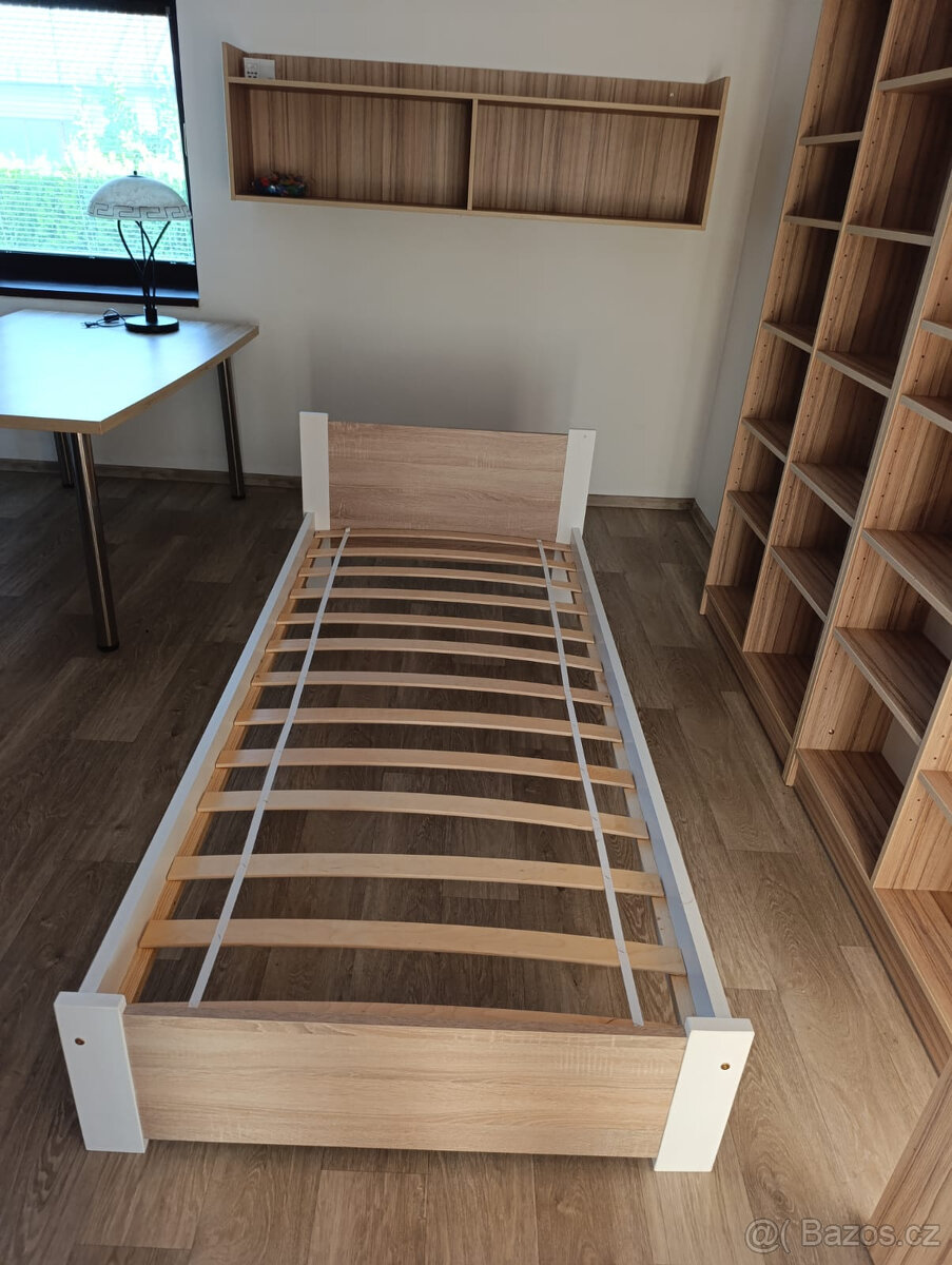 Postele v perfektním stavu