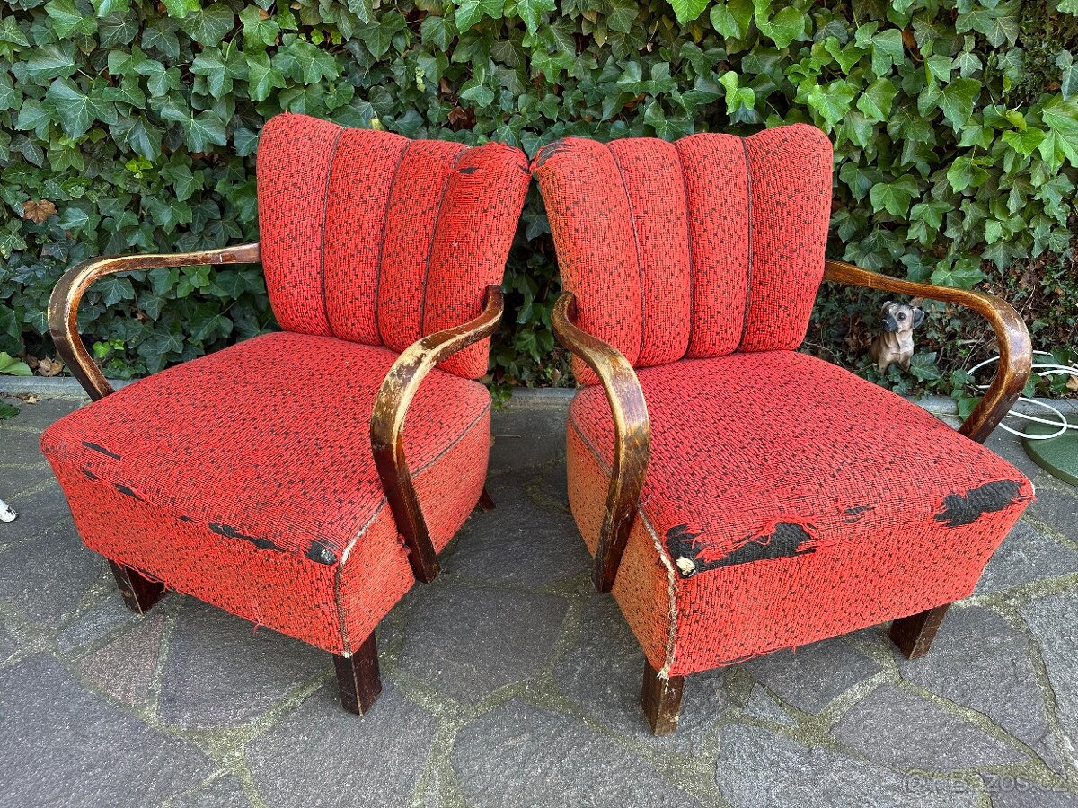 2 x křeslo U.P. ZÁVODY HALABALA - cena uvedena za obě