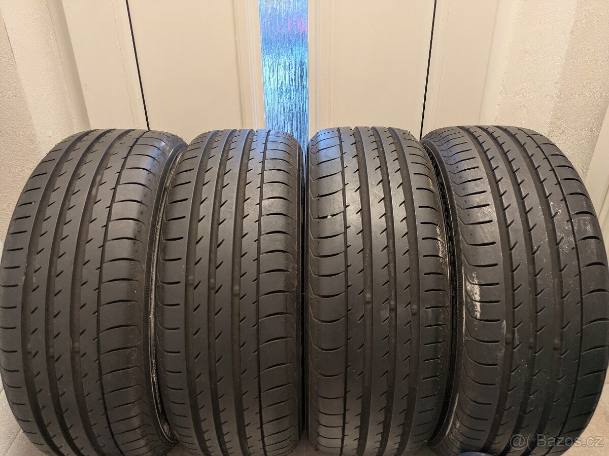 Yokohama Advan Sport 195/50 R16 84V