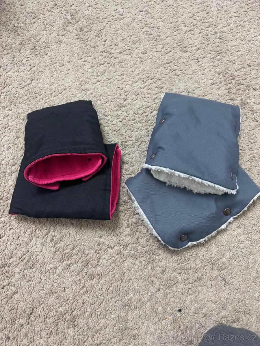 Rukávník na kočárek